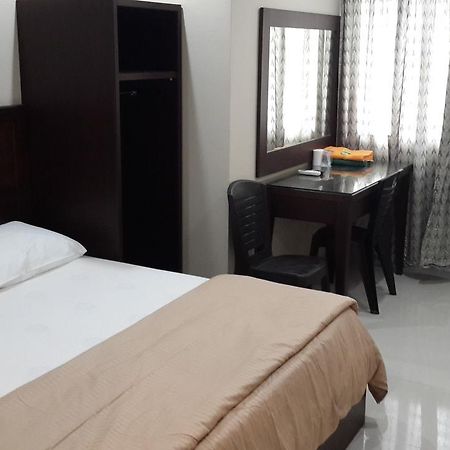 Batam Leon Inn Jodoh Square المظهر الخارجي الصورة